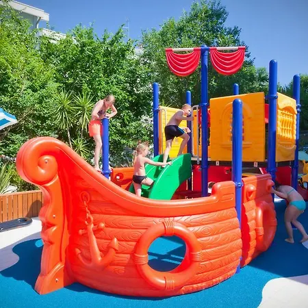 Отель Mayer