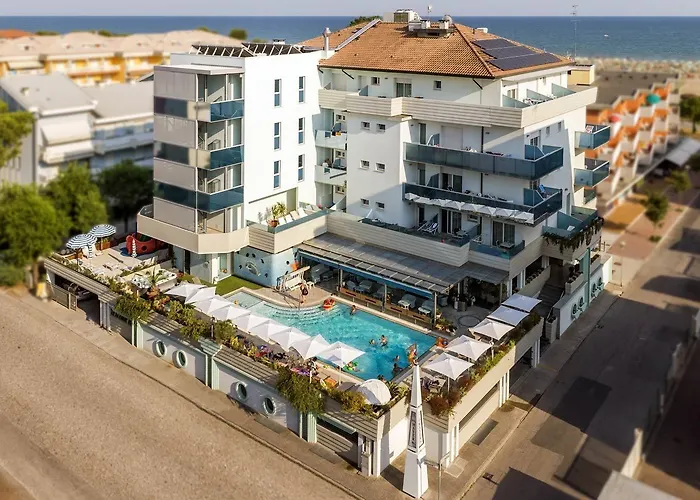 Mayer Hotel 3*